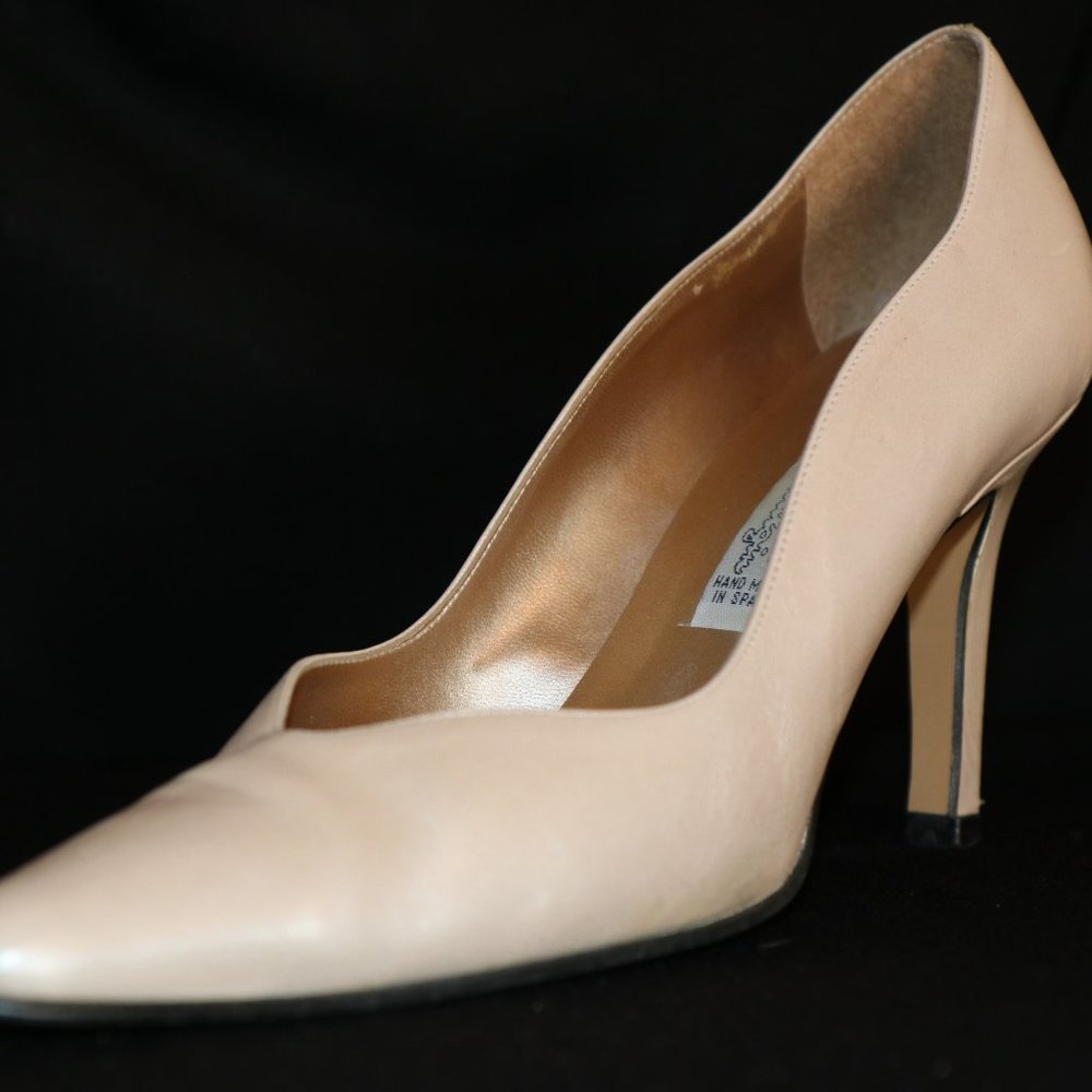 ARNOLD CHURGUN PUMPS SIZE 9 USED CHAMPAGNE - Picture 4 of 10